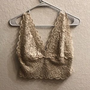 sexy v- neck lace crop top